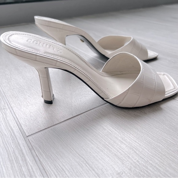 SCHUTZ Shoes - Schutz Posseni Slide Sandal